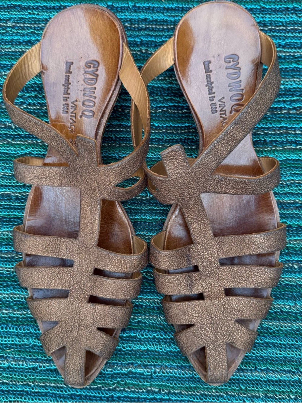 Cydwoq Vintage Sandals Size 38 Bronze Metallic Leather Fisherman Handmade USA